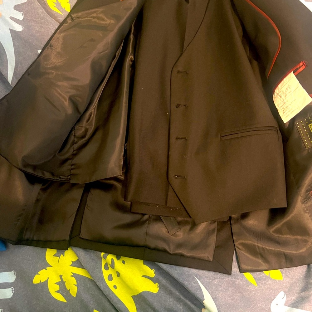 Like new boys suit  used one time 3 pieces